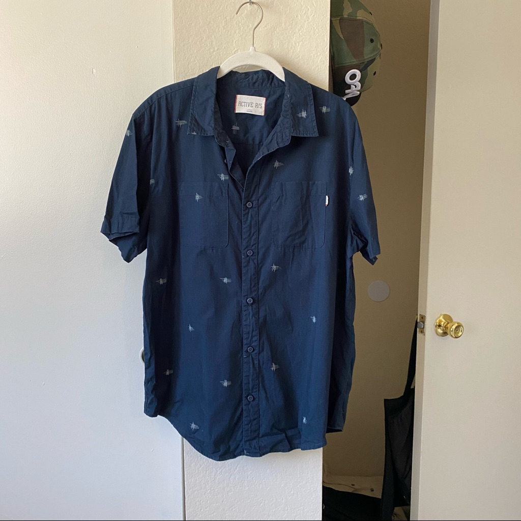 Active - Button Up